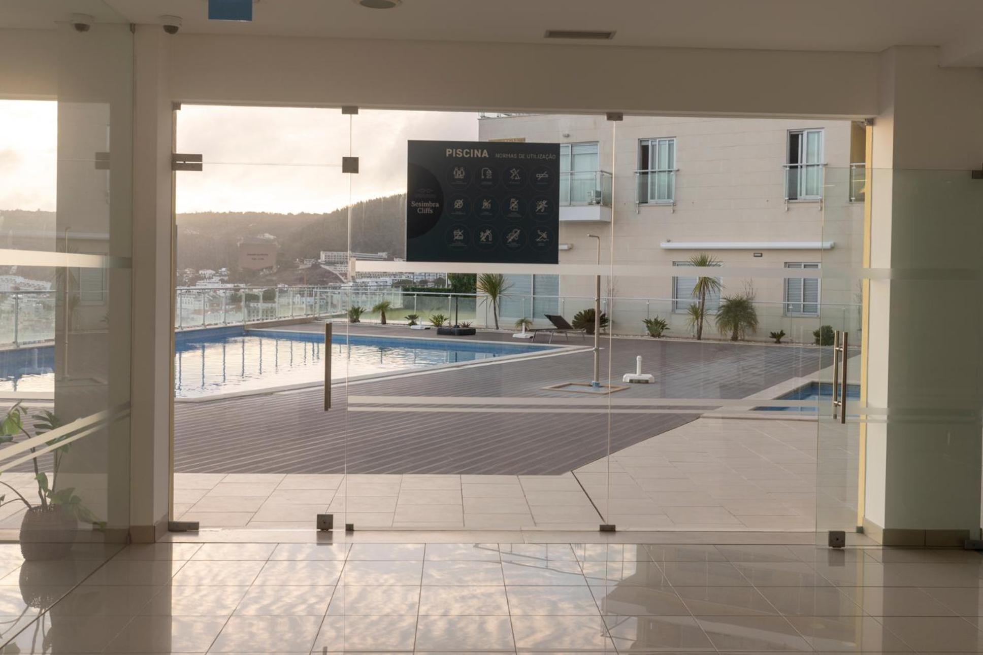 Cliffs Apartment - Astonishing View Over Sesimbra Bay By Trip2Portugal Экстерьер фото